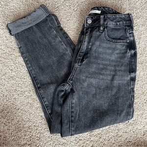 PacSun Black Ankle Cropped Jeans with Vintage Appeal